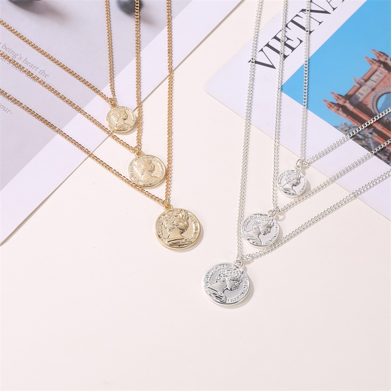 Kalung Rantai Panjang Multi Layer Dengan Liontin Koin Medallion Vintage Warna Emas Untuk Wanita