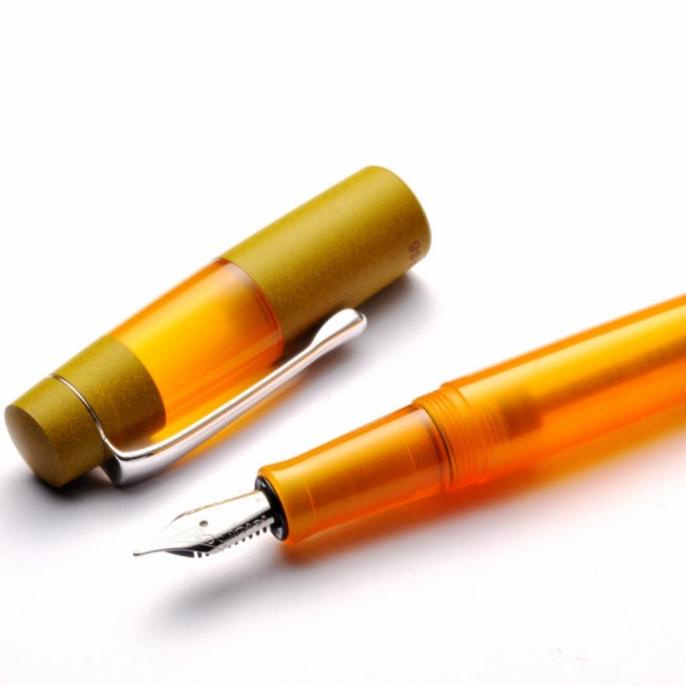 

Opus88 Koloro Fountain Pen