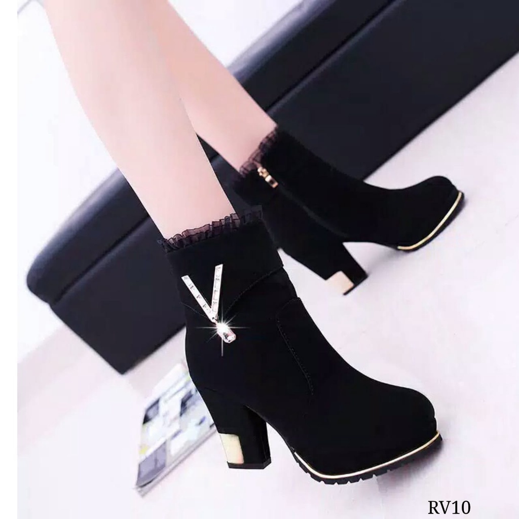 SEPATU BOOTS HEELS FASHION KOREA V