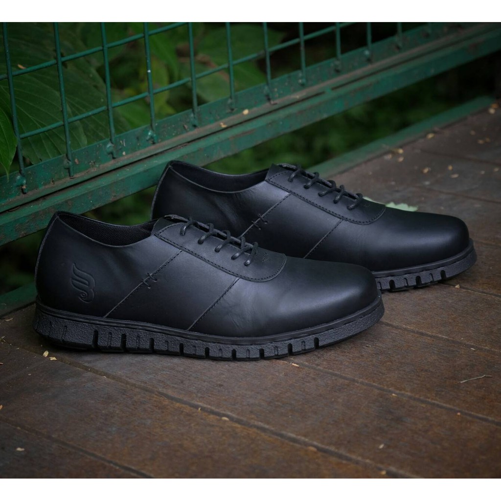 Low Nathan Black | Sepatu Kulit Asli Formal Klasik Sport Simple Pria Cowok Derby | FORIND x BARNUM