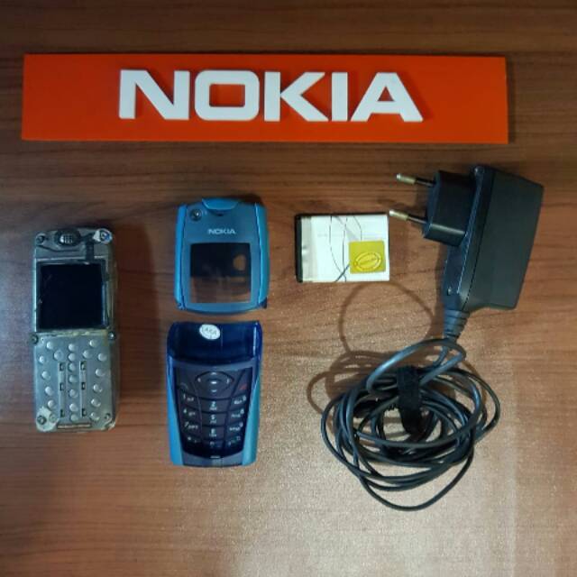 HP Handphone Nokia 5140 Outdoor Normal Jadul Bukan 5210 5310 3310 5510