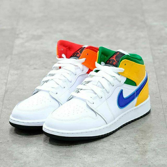 air jordan 1 mid alternate multicolor