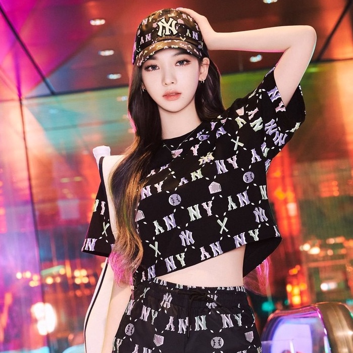 MLB X Aespa Karina 2022 Monogram Rainbow NY Yankees Crop Top & Shorts