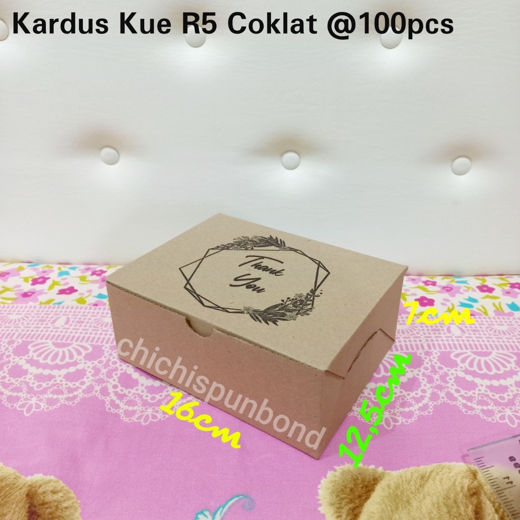 

Kardus coklat R5 16cm x 12.5cm x 7cm kardus jajan kue coklat motif