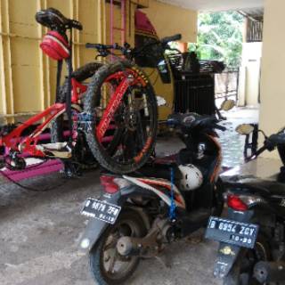  Rak  Bracket bike  Carrier sepeda  di  motor  Shopee Indonesia