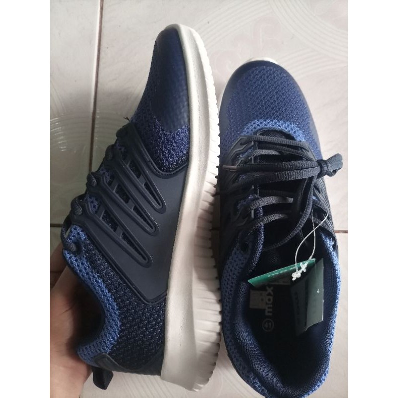 SEPATU PRIA CASUAL MAX FASHION