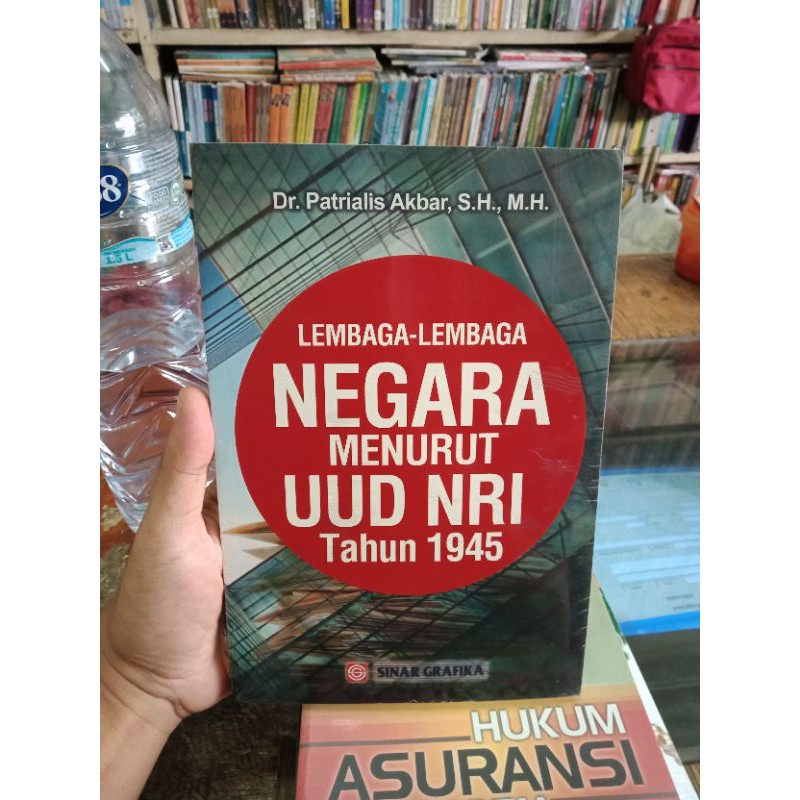 lembaga-lembaga negara menurut UUD NRI tahun 1945 patrialis Akbar