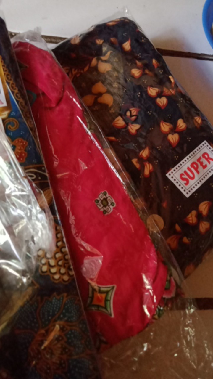 Maura Couple - Sania Ruffle Batik Couple Ori Ndoro Jowi Garansi Termurah Shopee - Batik Modern Solo