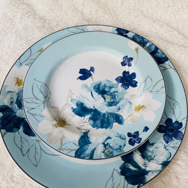 Piring keramik cantik