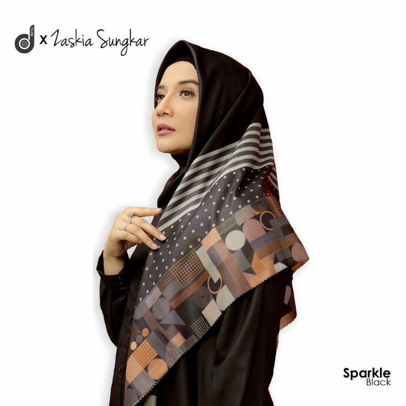 Jilbab Deenay x Zaskia Sungkar Sparkle original
