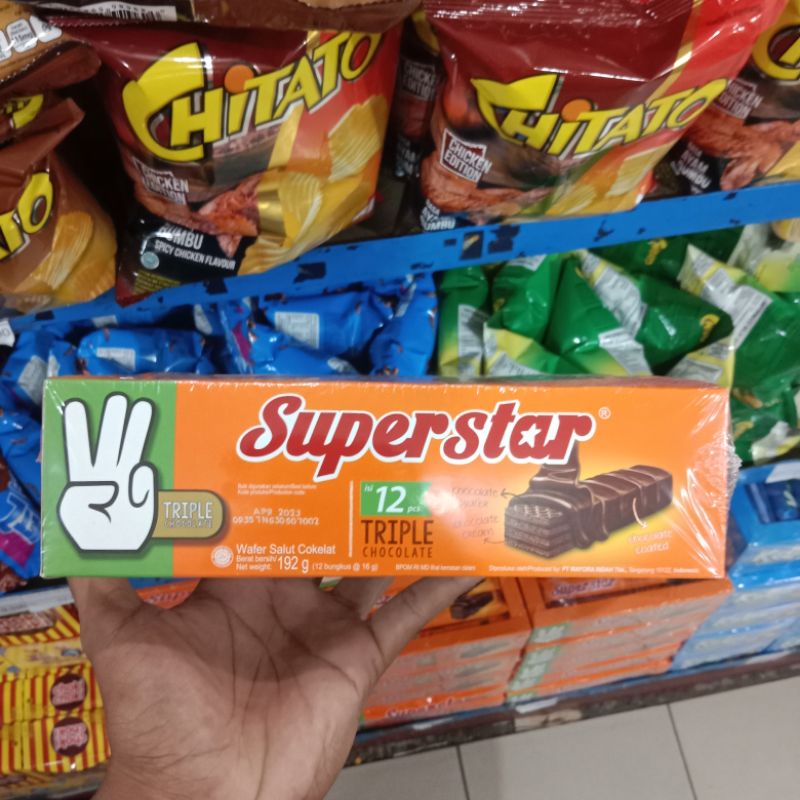 

Yummer l Snack camilan Cokelat Superstar Triple chocolate
