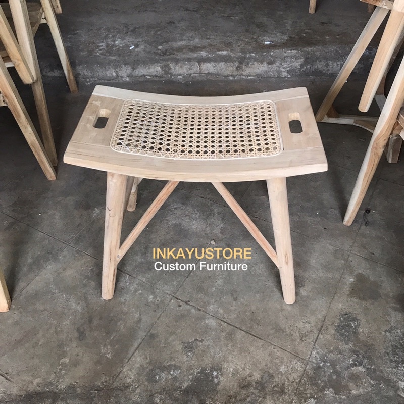 STOOL KAYU JATI KOMBINASI ROTAN | STOOL TERAS KAYU JATI | STOOL KAYU JATI KOMBINASI ROTAN
