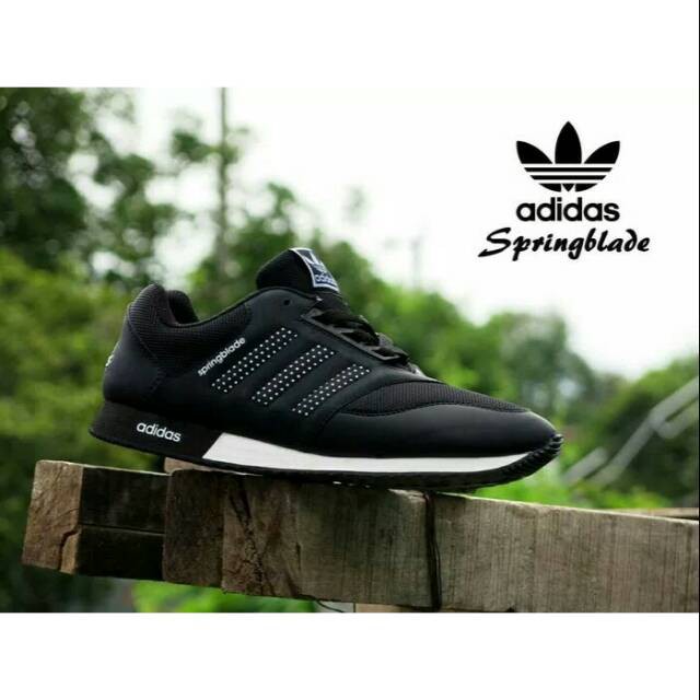 SEPATU SEKOLAH CASUAL SPORT ADIDAS PRIA COWOK HITAM