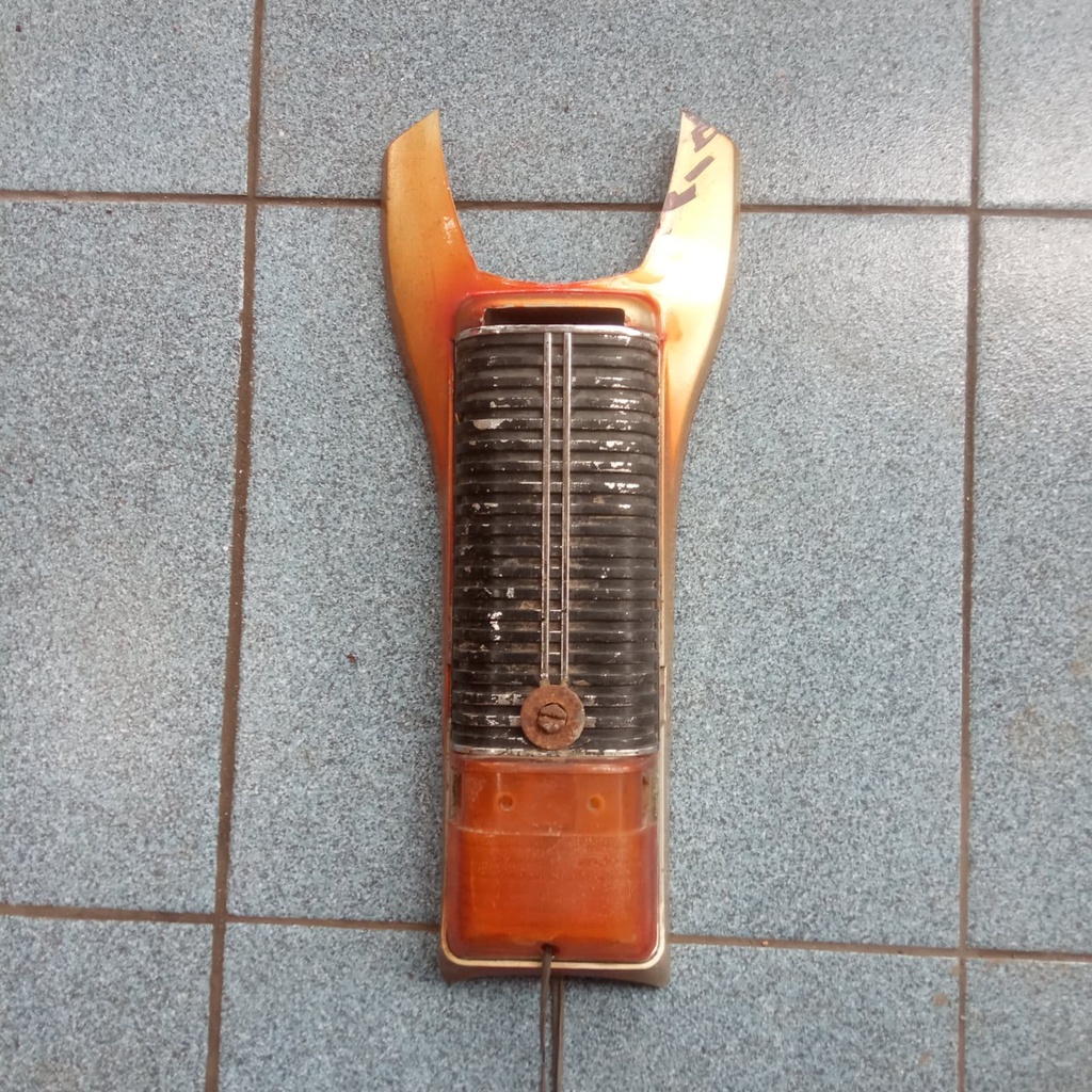 Panel dada dasi bagian de pandepan yamaha v80 original v80 yamaha