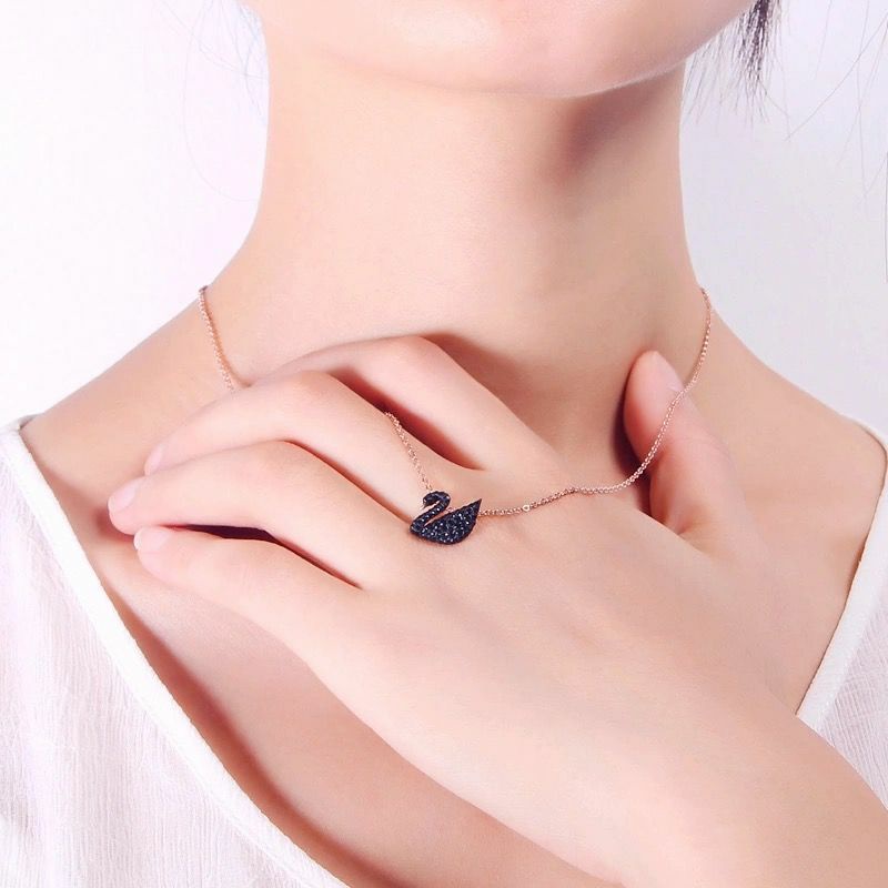 Kalung Kristal Angsa