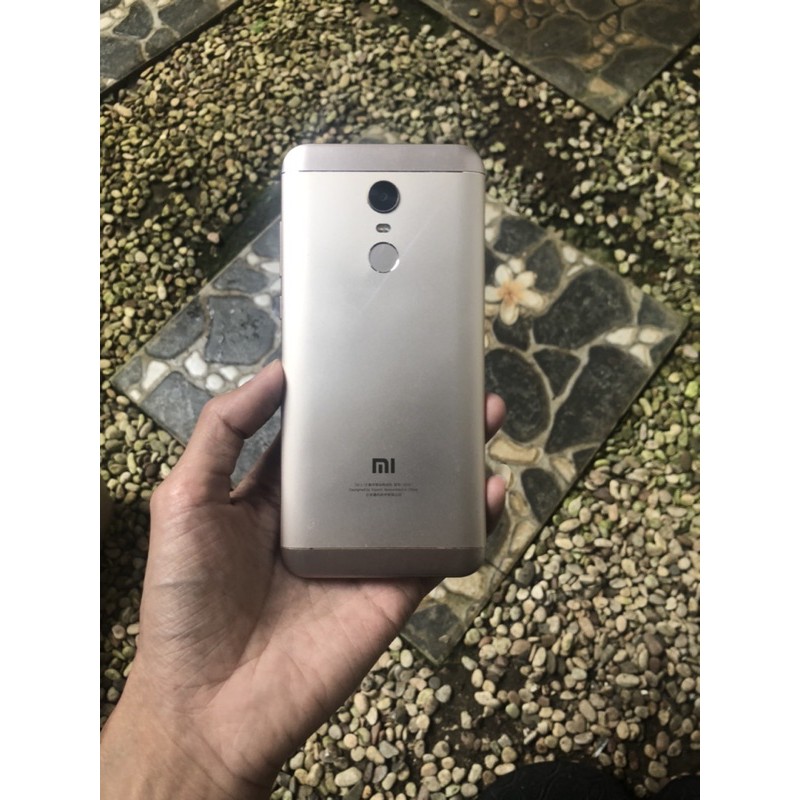 XIAOMI REDMI 5 PLUS RAM 4GB ROM 64GB SECOND