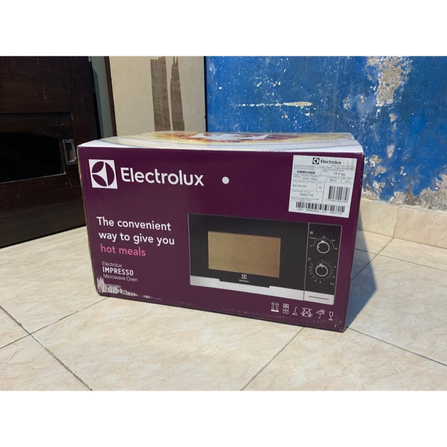 Electrolux iMPRESSO Microwave Oven