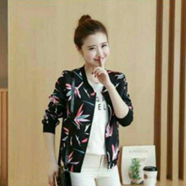 jaket bomber wanita bunga yenho