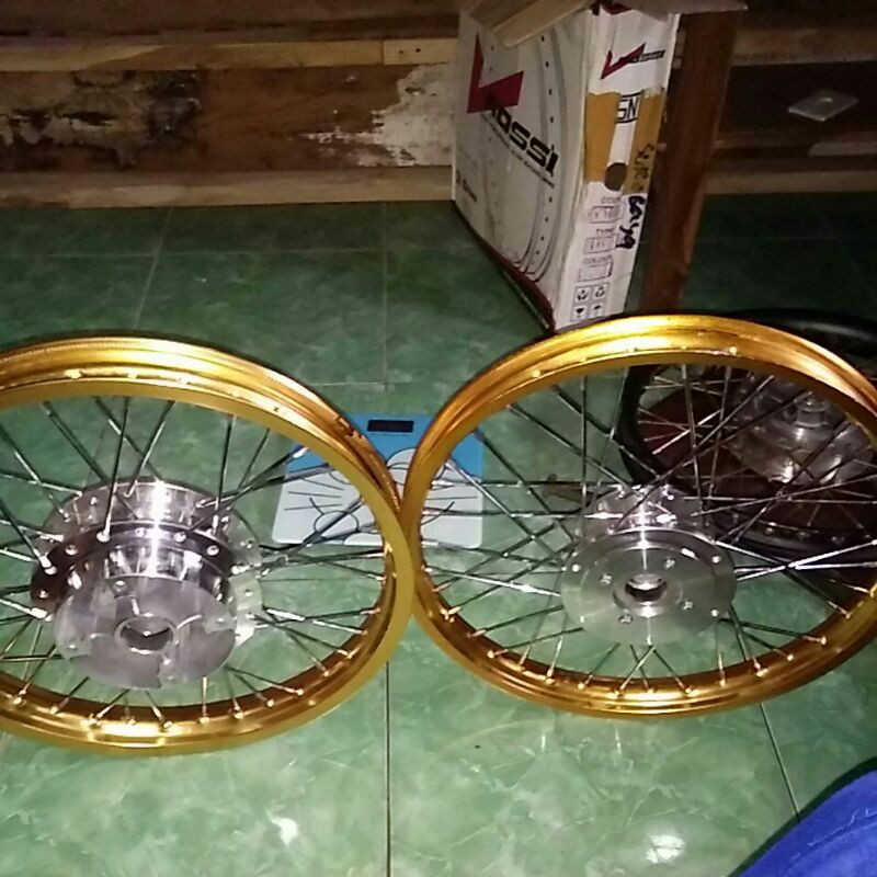 velg set cb150r old