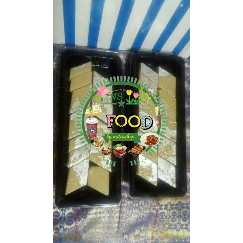 

kaju katli 12 pcs