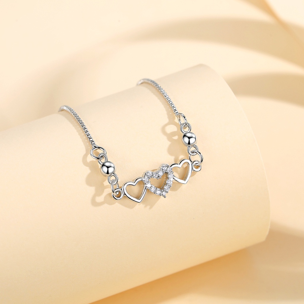 Y621 【Barang spot】Kalung Titanium Wanita Mewah Temperamen berbentuk hati Kalung Anti Karat Rantai Klavikula