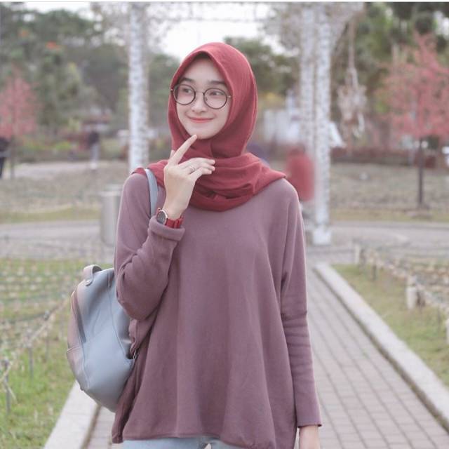Batwing Sweater gonegani