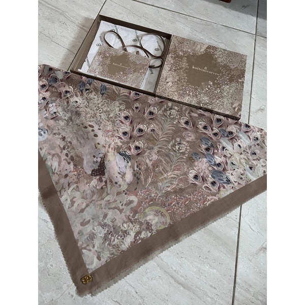 Buttonscarves Ederra Mojave