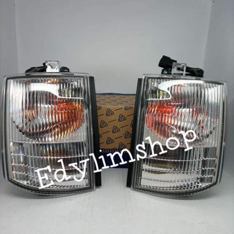 LAMPU SEN SEIN SAMPING LAMPU CORNER LAMPU SUDUT LAMPU BAWAH MITSUBISHI CANTER PS110 PS125 PS136 (HARGA PER SATUAN)