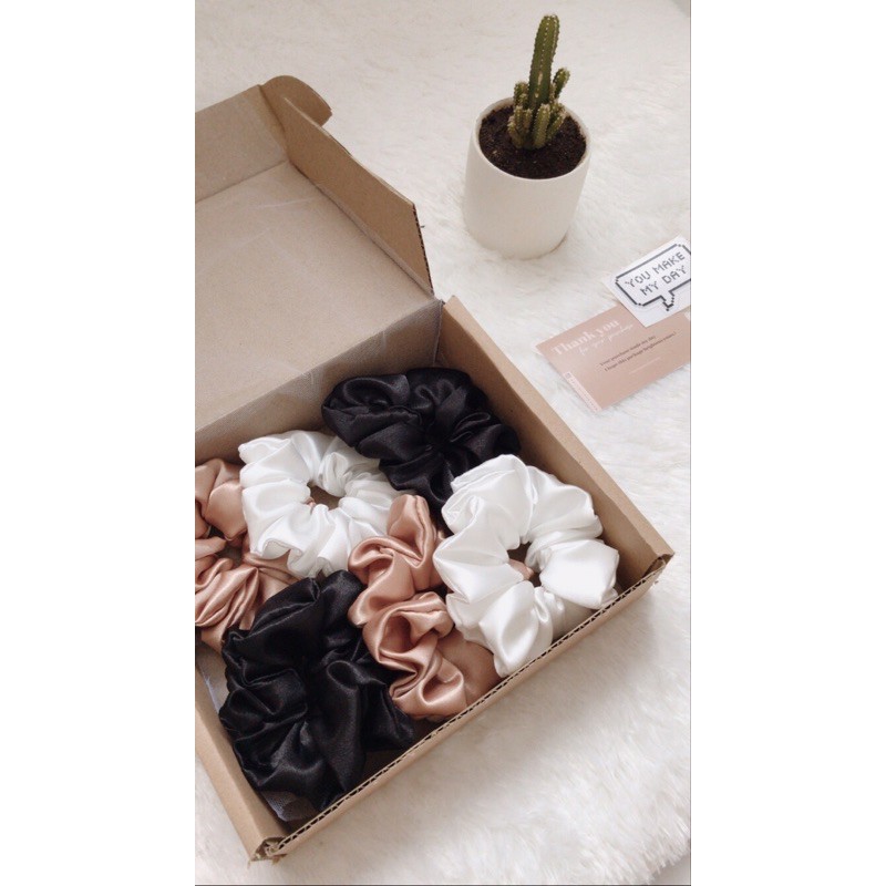 

Box of Scrunchies