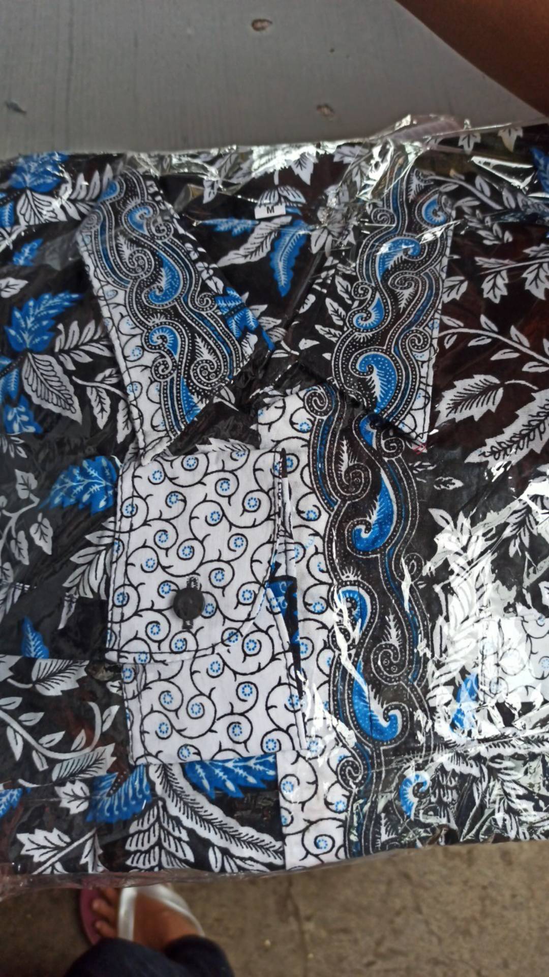 Kemeja Batik Pria Motif Seno Biru