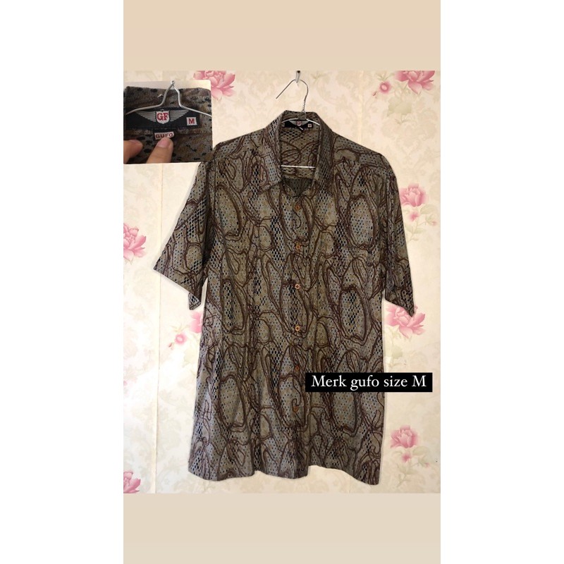 PRELOVED KEMEJA BATIK PRIA ATASAN GUFO