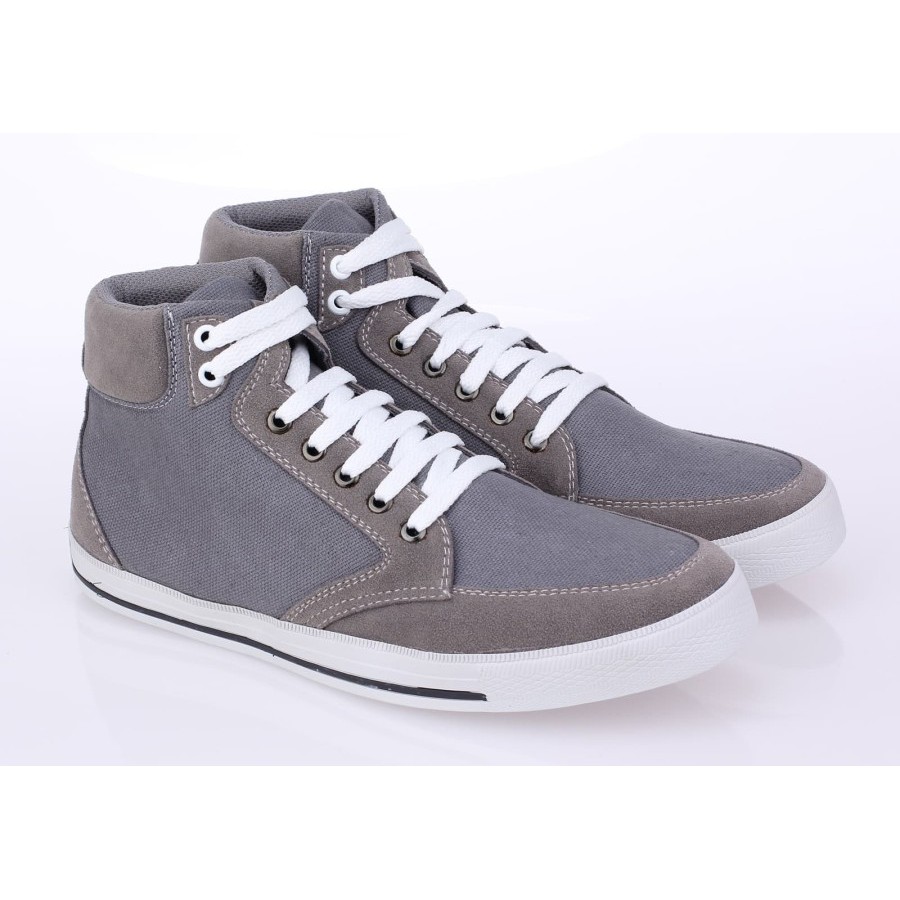 Sepatu Sneakers Pria Semi Boots Branded Original