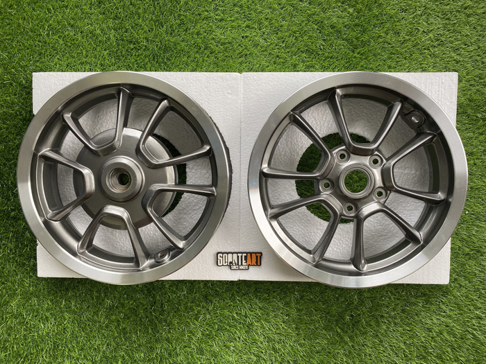 Jual Velg Primavera Anniversary 50Th Untuk Vespa Matic R12 Indonesia|Shopee  Indonesia