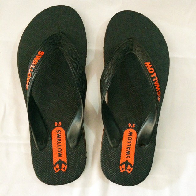 (COD) SANDAL JEPIT KARET SWALLOW BLACK PEARL M02 MURAH