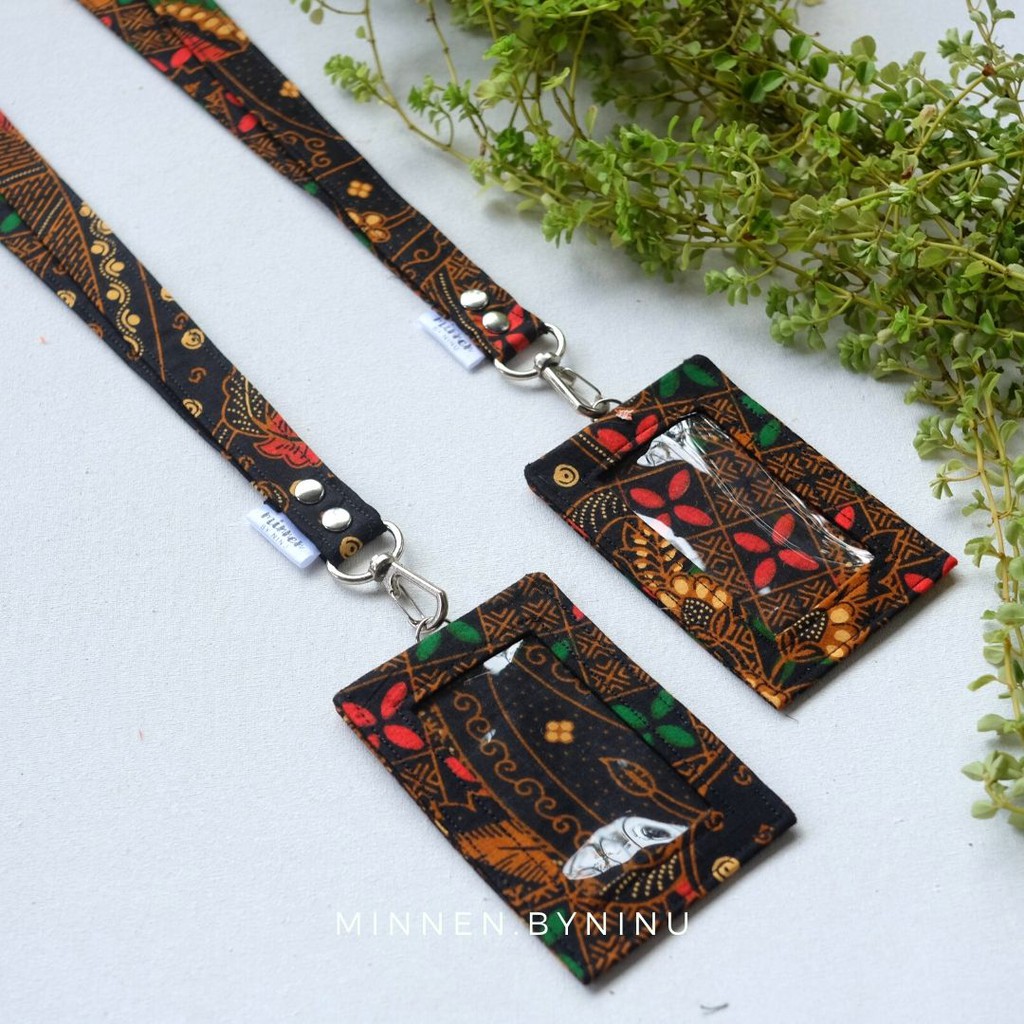 

ID Card Holder Batik - One Face Lanyard Set (BC-51)