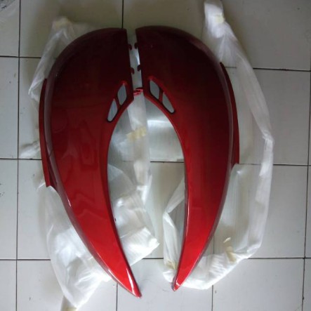 body belakang honda scoopy karbu 2012 merah