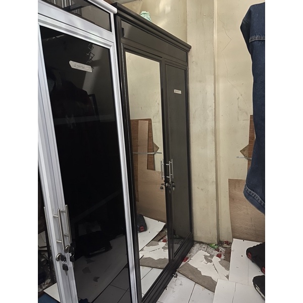 Almari pakaian almari baju bahan aluminium brown 2 pintu aluminium kediri khusus kediri tulungagung 