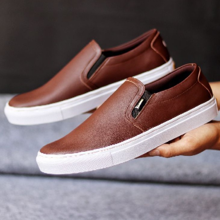 (BAYAR DITEMPAT) DS SEPATU CASUAL PRIA ORIGINAL KULIT ASLI CEVANY MORI SNEAKERS KERJA COWOK SANTAI