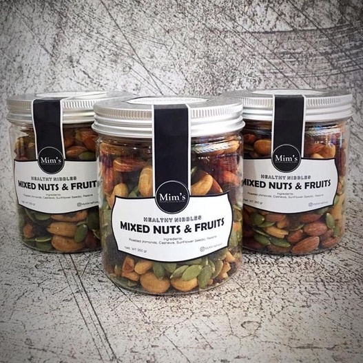 

Mixed Nuts and Fruits 300gr