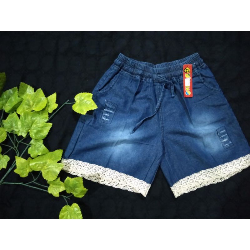 HOT PANTS WANITA SOBEK JEANS JUMBO