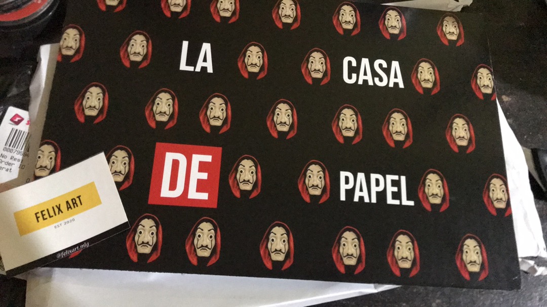Hiasan Dinding Poster Kayu La Casa De Papel money Heist Wall Decor Lcd 01-04