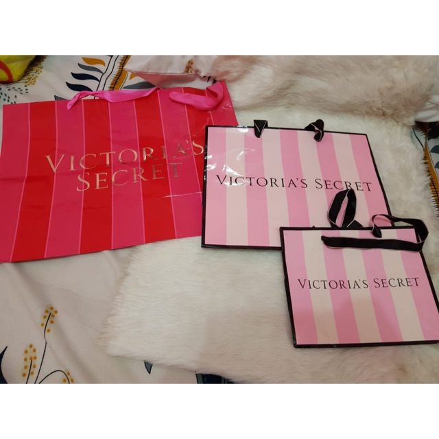 

Paperbag Victoria Secret