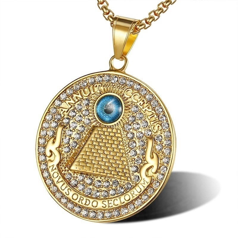 Kalung Liontin Piramida Bahan Zircon Warna Emas Gaya Hip Hop Glamor Untuk Pria