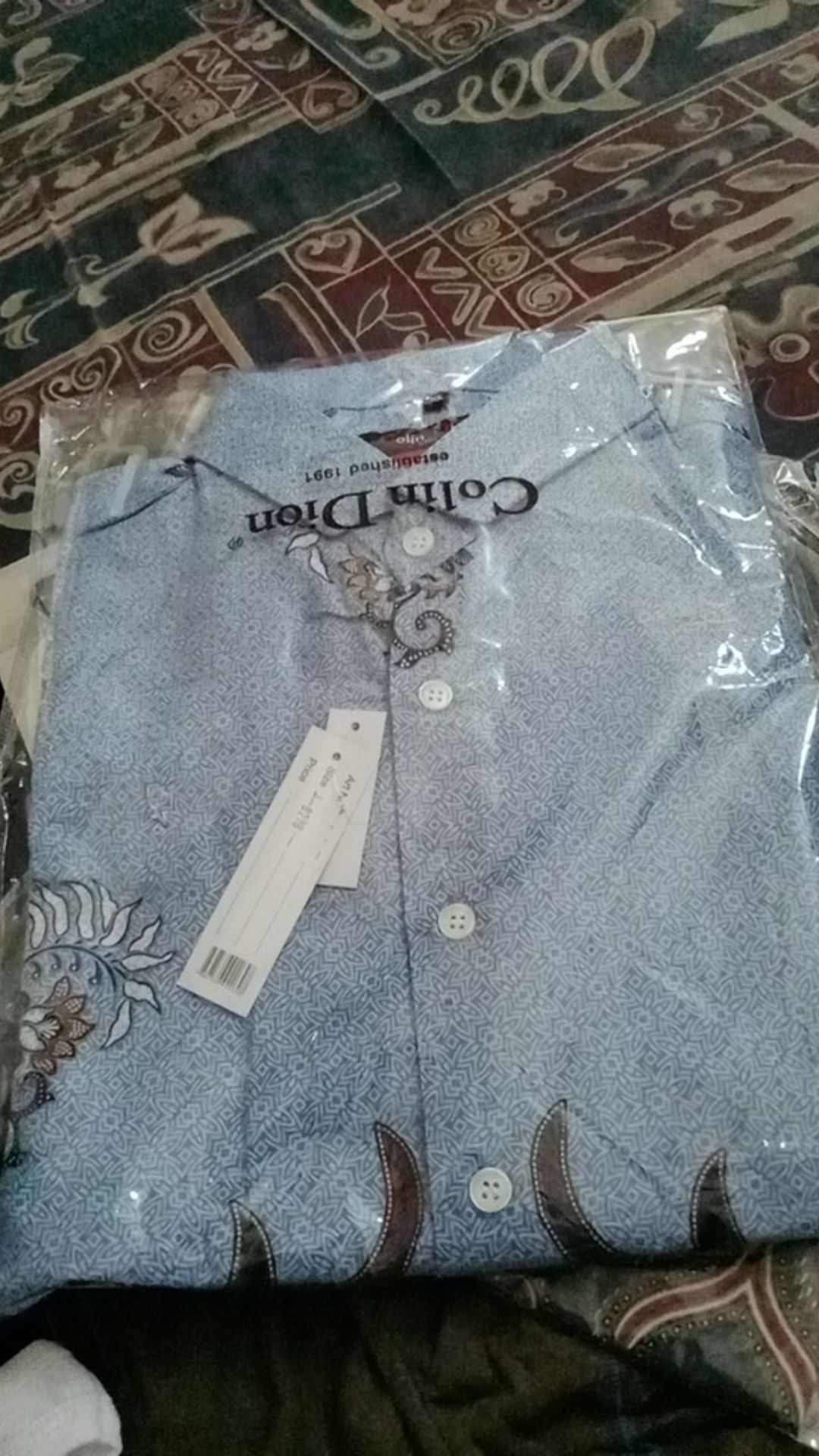 Kemeja Batik Pria Slim Fit Lengan Panjang Colindion Acs01