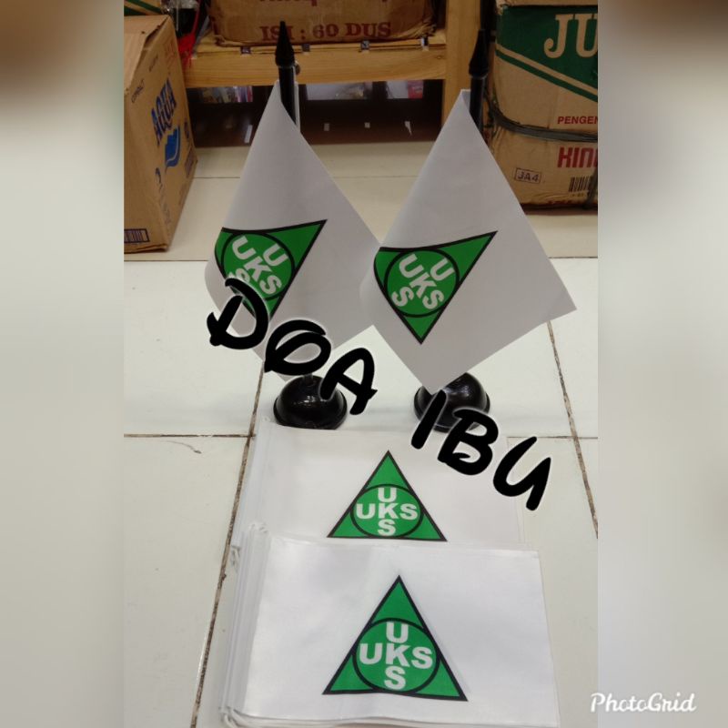 

best seller bendera meja bendera logo UKS+tiang kayu meja
