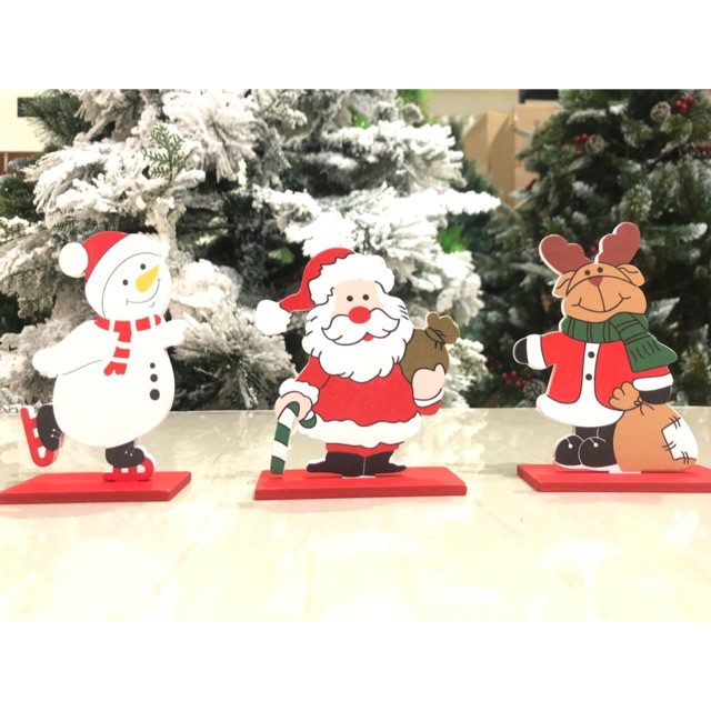 

Pajangan kayu natal 11-12cm