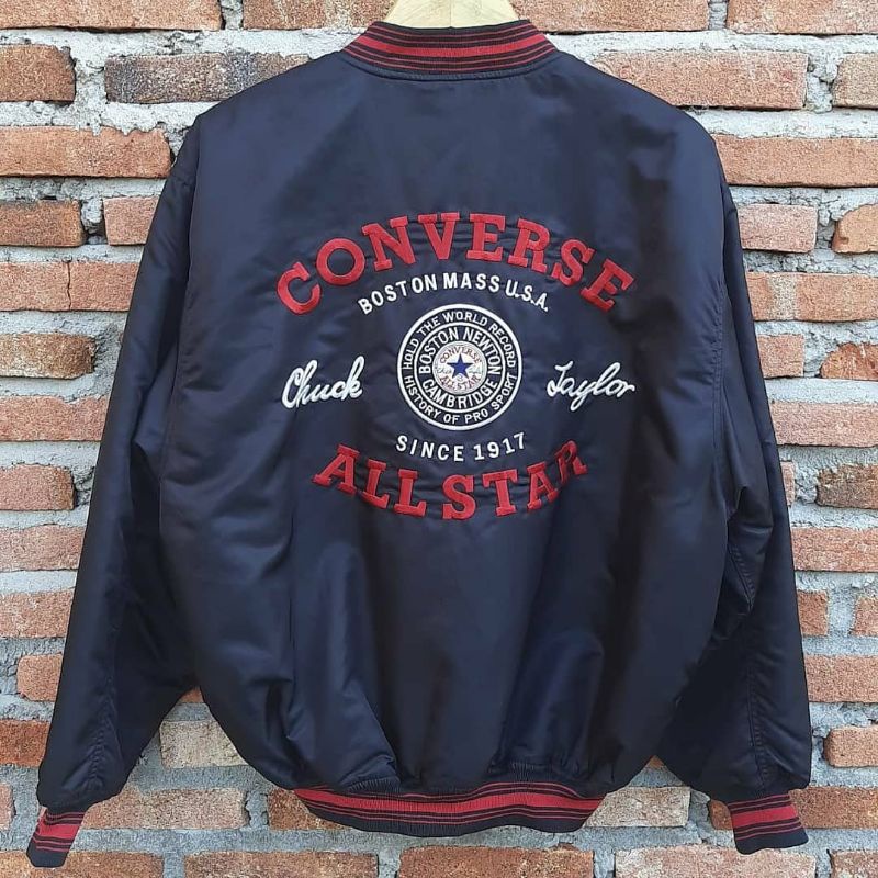 converse bomber jacket hoodie varsity crewneck sweatshirt teeshirt vintage secondhand branded bekas