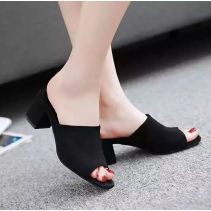 Sandal wanita terbaru kekinian Sandal selop wanita Sandal Hak Tinggi 5cm Sendal wanita kekinian