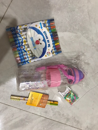 Botol Minum Anak Tinggi Sedotan Karet Tengah Bpa Free