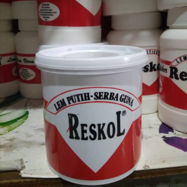 

Lem putih serbaguna Reskol 800gr